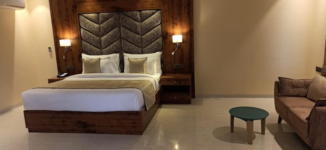 Haritma Resort Delhi  Eksteriør bilde
